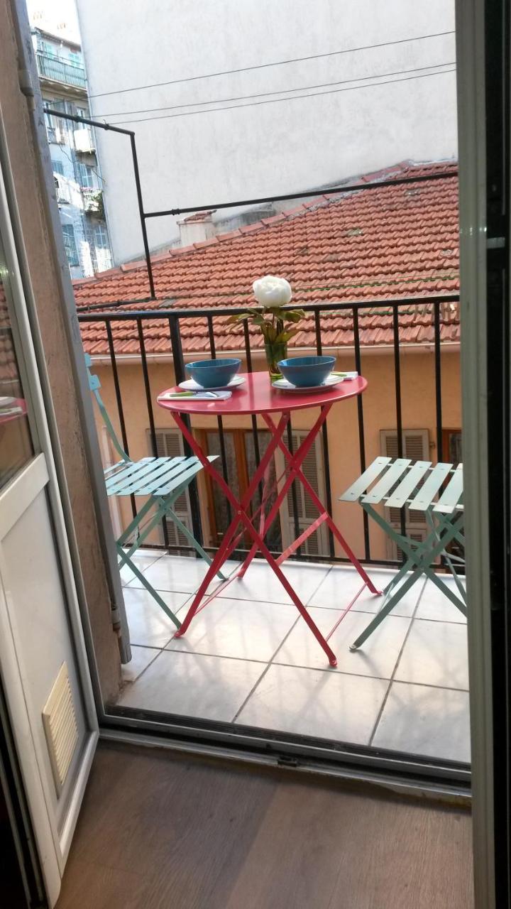 Superbe Appartement 5 Personnes Plein Coeur Centre-Ville Quartier Du Port De Nizza Kültér fotó
